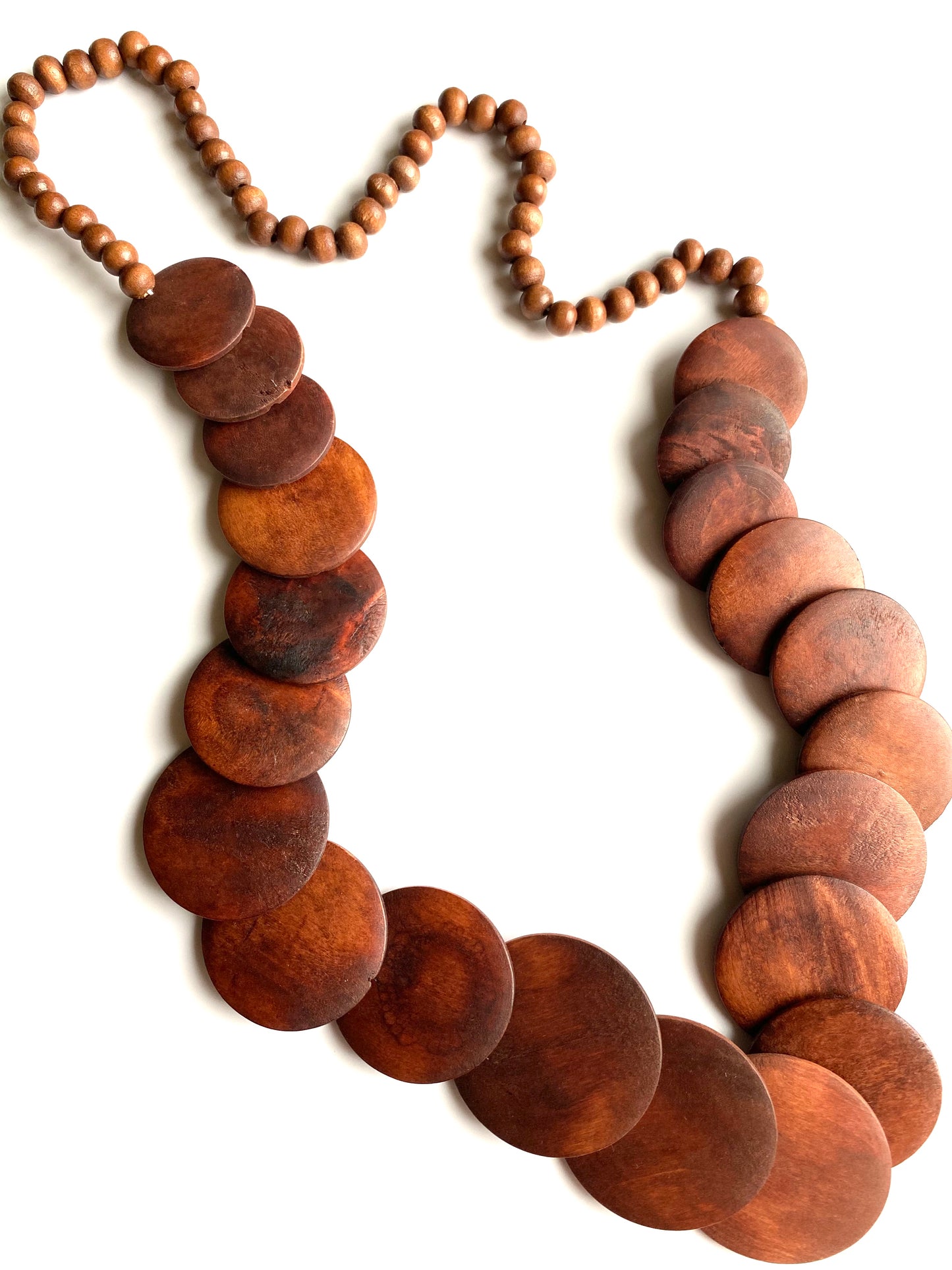 Round wood necklace