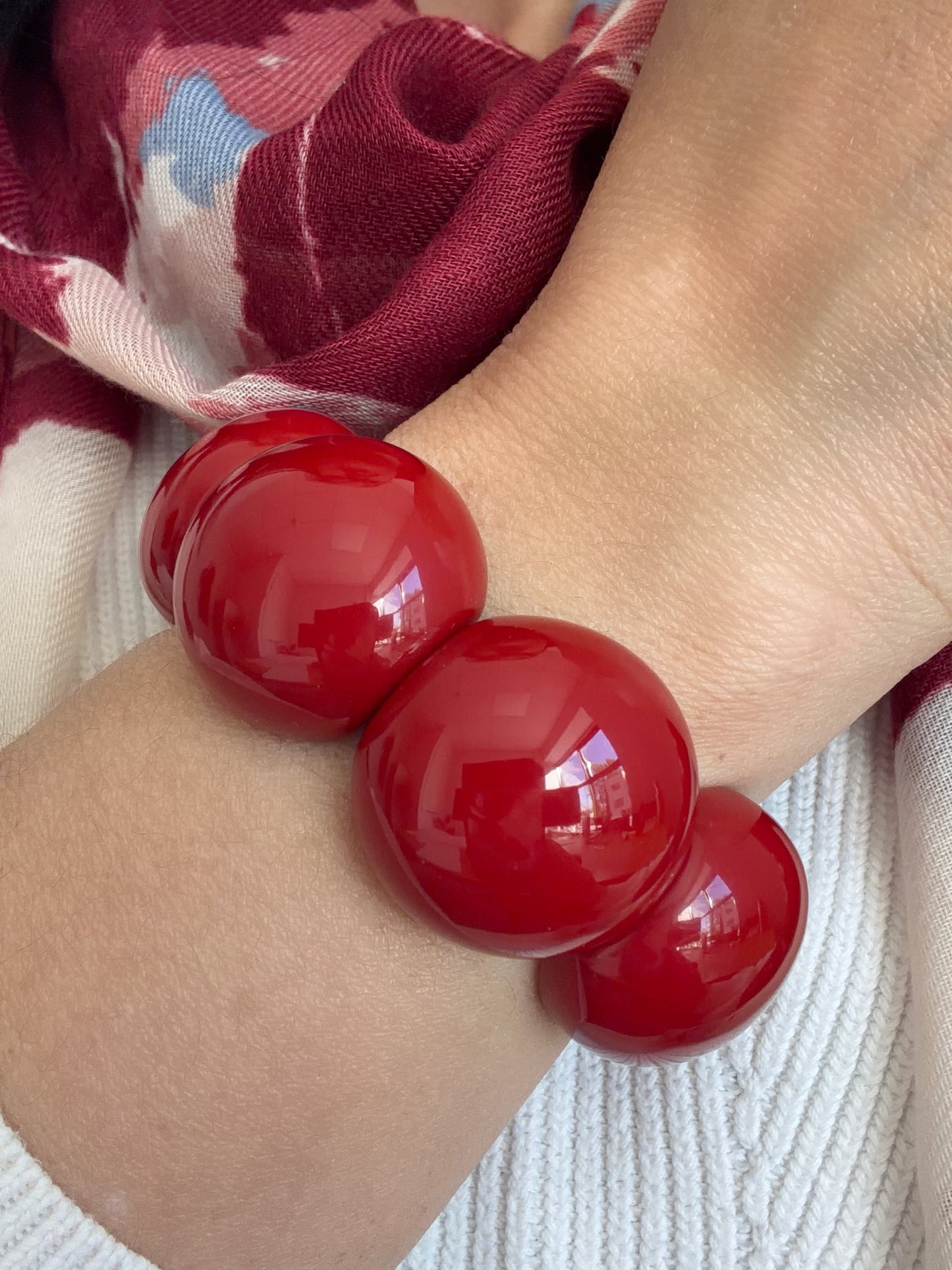 Red bracelet | Resin
