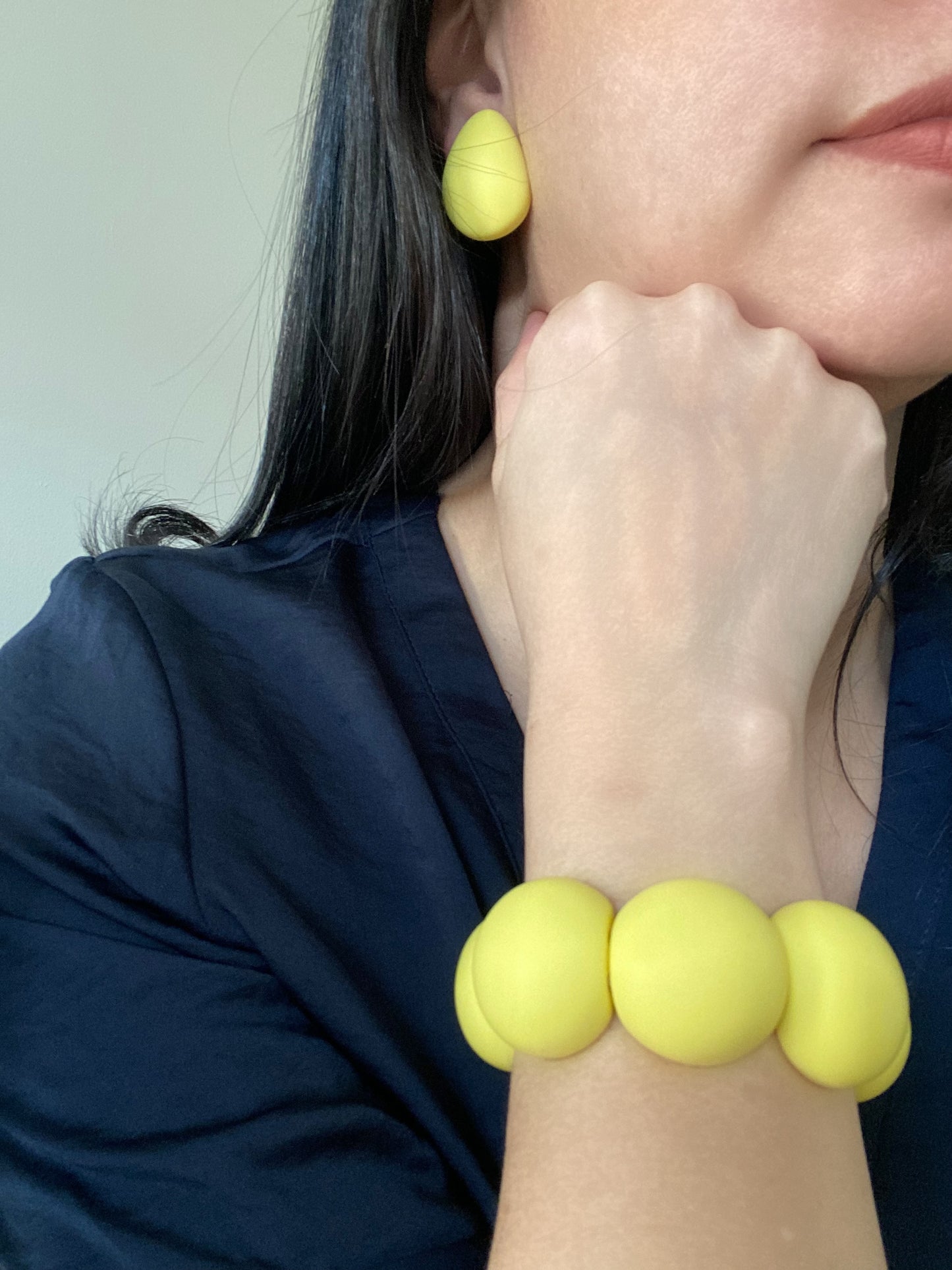 Yellow bracelet and earrings set | Resin
