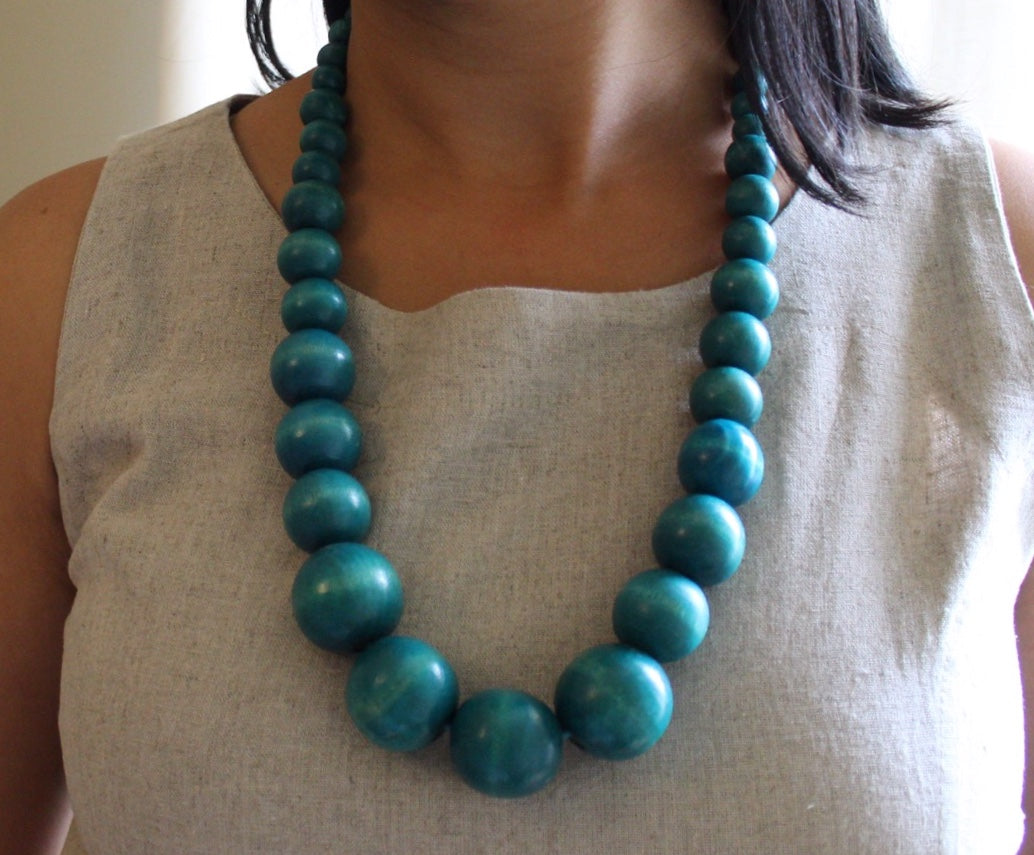 Long matte green round wooden necklace