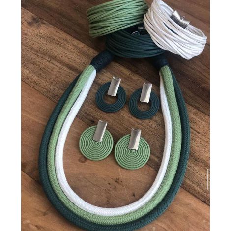 Lia Necklace