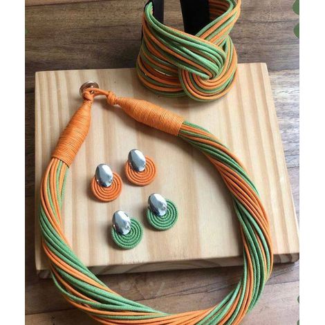 Clara Necklace